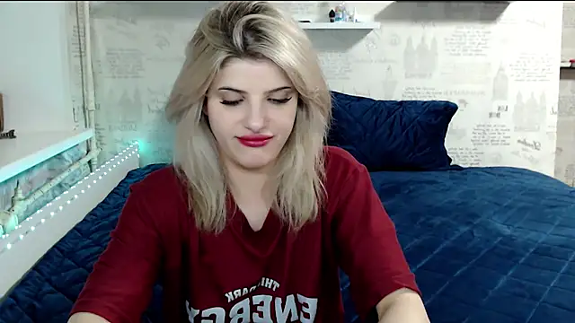 Snapshot of AleksandraFlores chatting on 2, 4, 2026 AleksandraFlores online show from 2, 4, 2026