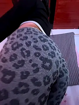 Snapshot of CieloTaylor chatting on 19, 11, 2025 CieloTaylor online show from 19, 11, 2025