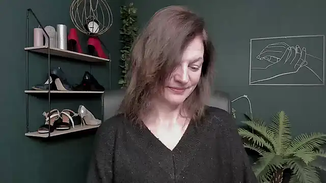 VivianWILD online show from 17, 11, 2025