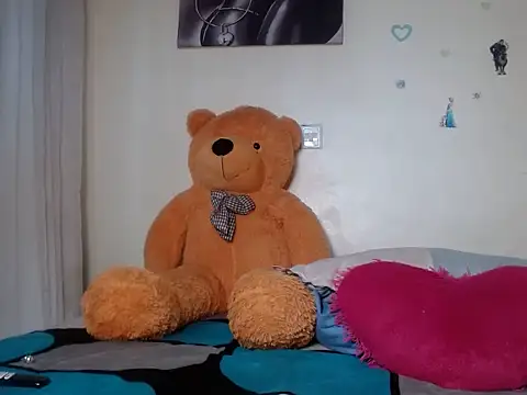 TeenieReeny online show from 14, 1, 2025