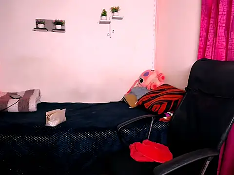 Verushka Stanford online show from 27, 3, 2026