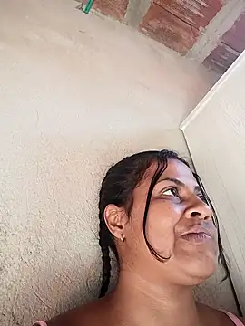 Snapshot of Giselabrunette25 chatting on 17, 1, 2026 Giselabrunette25 online show from 17, 1, 2026