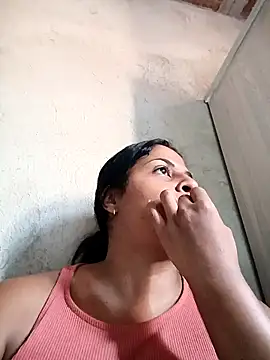 Snapshot of Giselabrunette25 chatting on 31, 1, 2026 Giselabrunette25 online show from 31, 1, 2026