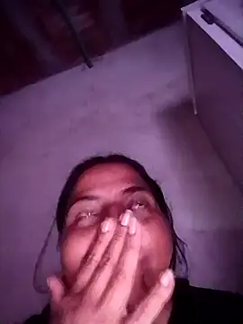 Snapshot of Giselabrunette25 chatting on 15, 2, 2026 Giselabrunette25 online show from 15, 2, 2026