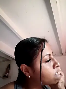 Snapshot of Giselabrunette25 chatting on 26, 2, 2026 Giselabrunette25 online show from 26, 2, 2026