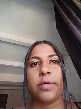 Snapshot of Giselabrunette25 chatting on 10, 6, 2026 Giselabrunette25 online show from 10, 6, 2026