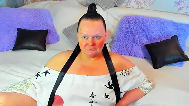 Snapshot of MilanaBiegert chatting on 11, 2, 2025 MilanaBiegert online show from 11, 2, 2025