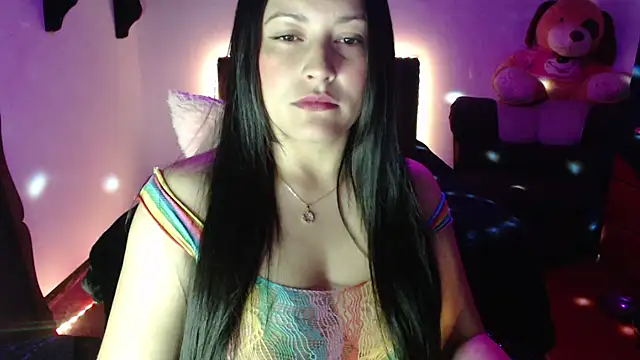 Allisonnlopez online show from 3, 2, 2026