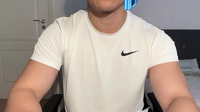 jungcock3210 online show from 9, 11, 2025