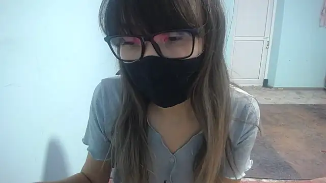 elllaaxx online show from 5, 12, 2025