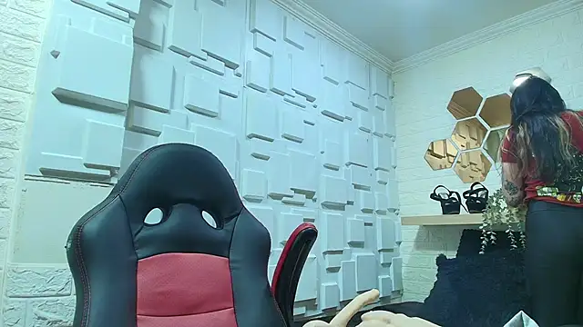 Naughty Kittenm online show from 21, 11, 2025