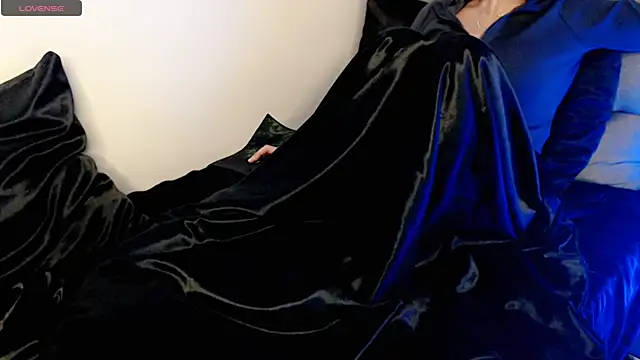 hotmask online show from 19, 12, 2025