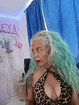 freyadevil333 online show from 2, 7, 2026
