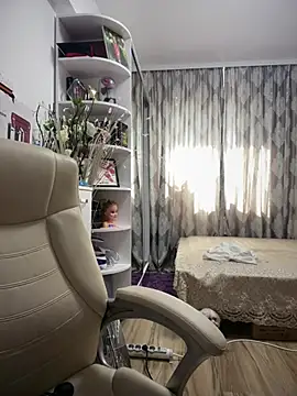 Snapshot of HotXMom chatting on 10, 7, 2026 HotXMom online show from 10, 7, 2026