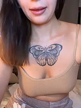 Snapshot of Melina-Mars chatting on 25, 9, 2025 Melina-Mars online show from 25, 9, 2025