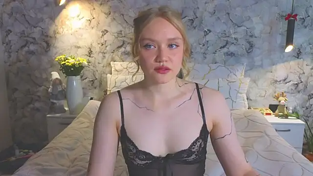 Snapshot of Aurora_Golden1 chatting on 14, 6, 2026 Aurora Golden1 online show from 14, 6, 2026