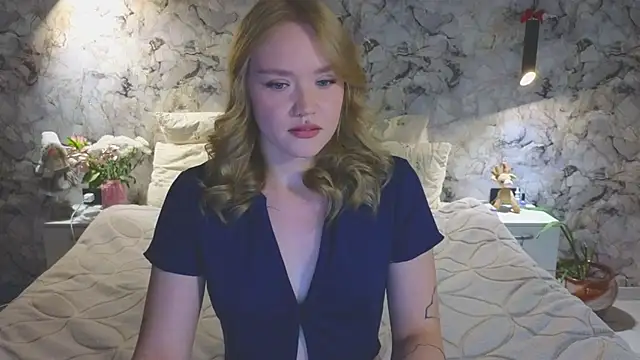 Snapshot of Aurora_Golden1 chatting on 11, 7, 2026 Aurora Golden1 online show from 11, 7, 2026