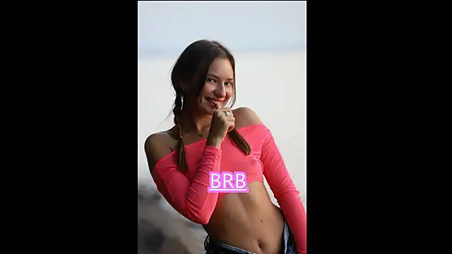 soffy  kisss online show from 25, 2, 2025