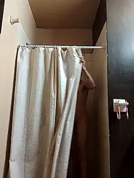 Snapshot of chicovergudo27 chatting on 22, 12, 2024 chicovergudo27 online show from 22, 12, 2024