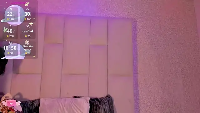 Snapshot of Summer_walkerr chatting on 8, 2, 2025 Summer walkerr online show from 8, 2, 2025