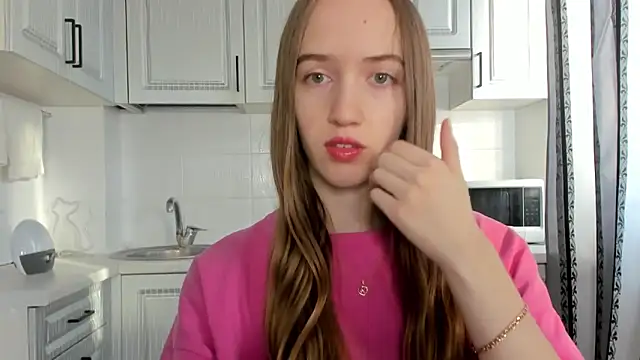 leslie my lovee online show from 23, 11, 2025