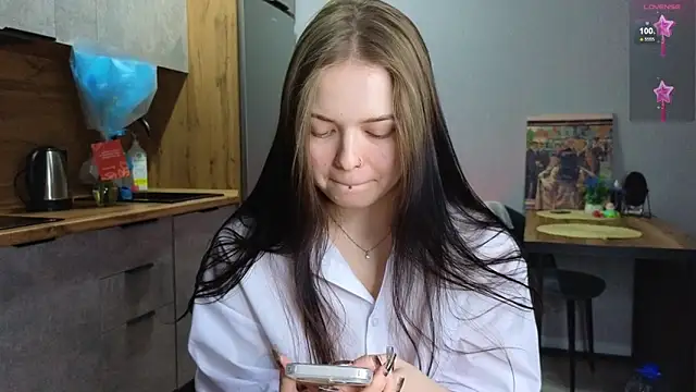 doll lol  online show from 5, 2, 2025