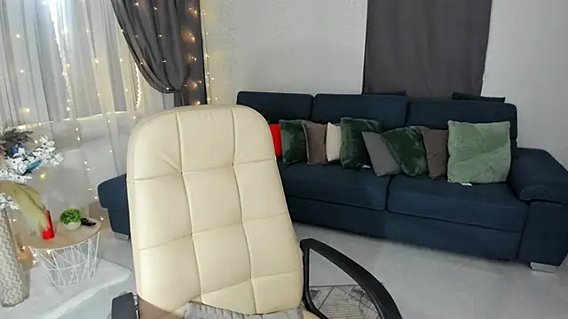 AgnieszkaBanana online show from 11, 2, 2025