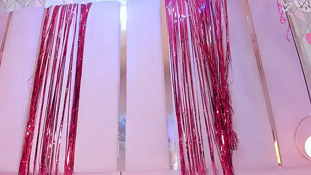 Snapshot of AlinaSweett chatting on 19, 2, 2025 AlinaSweett online show from 19, 2, 2025