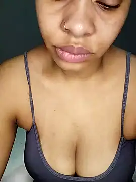 Su Duarte 1 online show from 6, 2, 2025