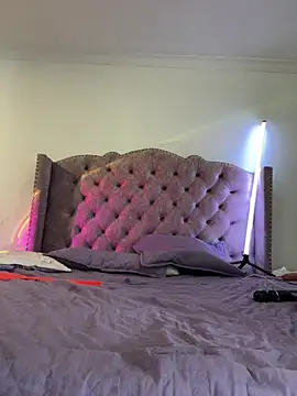 AbbyFtLuna online show from 7, 3, 2026