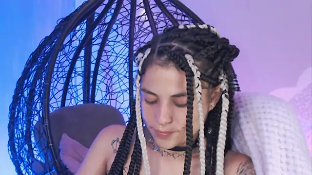 Snapshot of Hellen_dumont chatting on 6, 2, 2025 Hellen dumont online show from 6, 2, 2025