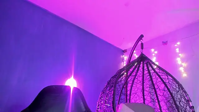 Snapshot of Hellen_dumont chatting on 19, 3, 2025 Hellen dumont online show from 19, 3, 2025