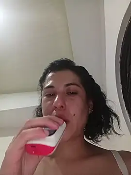 Snapshot of Hellen_dumont chatting on 19, 10, 2025 Hellen dumont online show from 19, 10, 2025