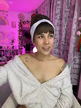 Snapshot of Hellen_dumont chatting on 14, 7, 2026 Hellen dumont online show from 14, 7, 2026