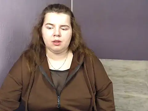 Snapshot of so_shy chatting on 18, 9, 2025 so shy online show from 18, 9, 2025