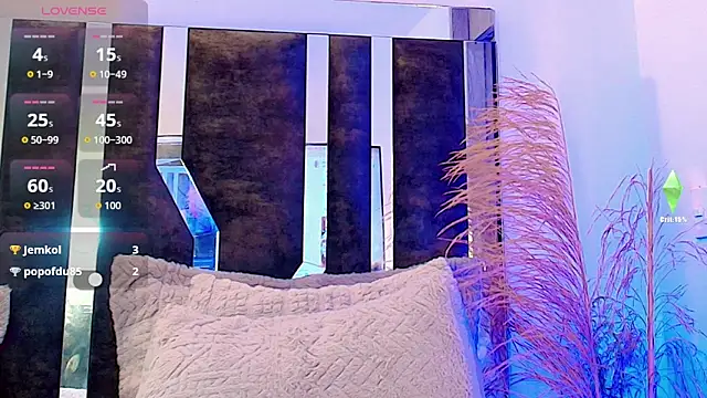 Snapshot of honey_skin chatting on 3, 11, 2025 honey skin online show from 3, 11, 2025