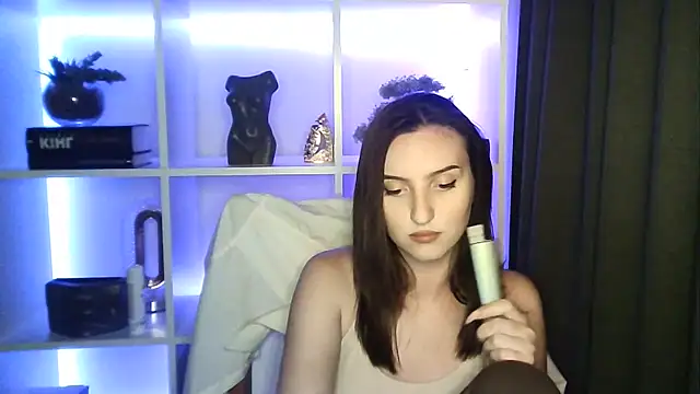 Snapshot of X_Alisa chatting on 25, 6, 2026 X Alisa online show from 25, 6, 2026