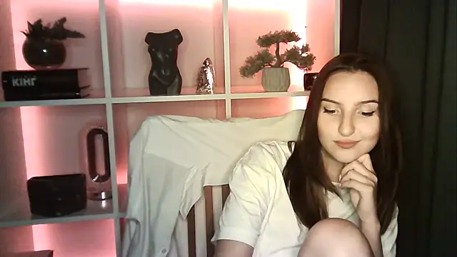 Snapshot of X_Alisa chatting on 15, 7, 2026 X Alisa online show from 15, 7, 2026