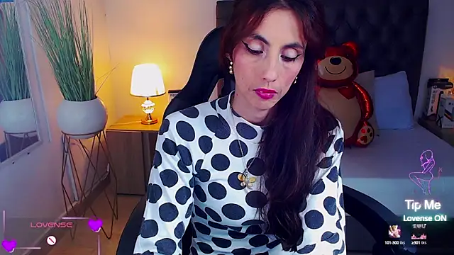 candy summer28 online show from 4, 3, 2025