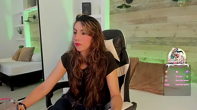 candy summer28 online show from 20, 12, 2025