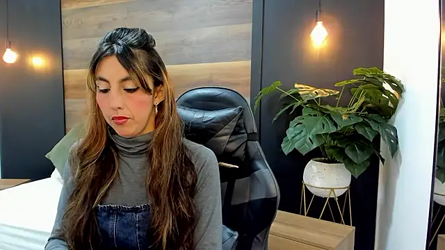 candy summer28 online show from 10, 1, 2026