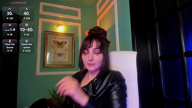 1Munique online show from 28, 11, 2025