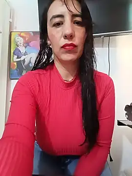 Snapshot of christine-x chatting on 15, 5, 2026 christine-x online show from 15, 5, 2026