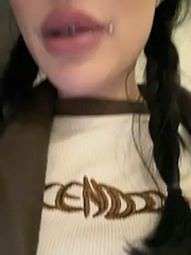 Melissa crazy online show from 18, 4, 2026