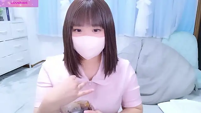 Snapshot of _mirai0917 chatting on 8, 1, 2026 mirai0917 online show from 8, 1, 2026