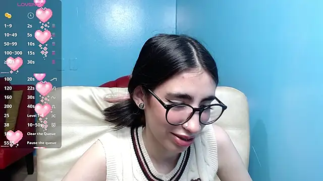 Snapshot of LenaRoses chatting on 2, 12, 2024 LenaRoses online show from 2, 12, 2024