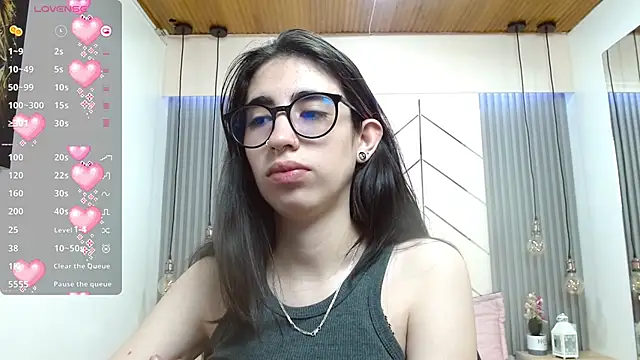 Snapshot of LenaRoses chatting on 18, 12, 2024 LenaRoses online show from 18, 12, 2024