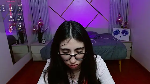 Snapshot of LenaRoses chatting on 19, 5, 2026 LenaRoses online show from 19, 5, 2026