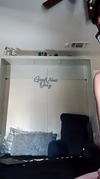 lRainbowBoy online show from 5, 2, 2026