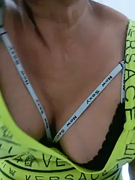 Snapshot of _candi chatting on 25, 6, 2026 candi online show from 25, 6, 2026